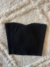 Load image into Gallery viewer, Black Strapless Knit Top
