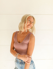 Load image into Gallery viewer, Vintage Mauve Ruched Tank
